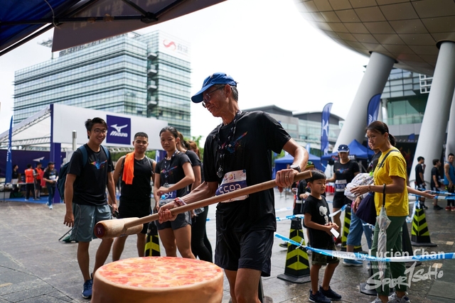 2019-10-13 Hong Kong Guy x Mizuno  0544