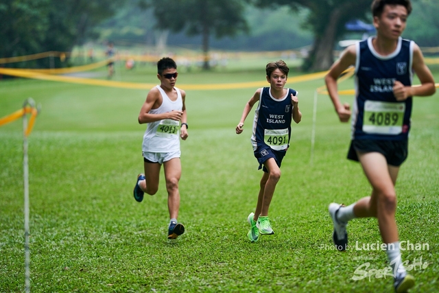 2019-10-28 Inter-School Cross Country Competition D1 0250