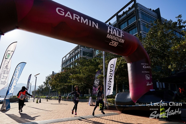2019-12-08 Garmin tai po half marathon 0172