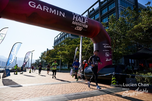 2019-12-08 Garmin tai po half marathon 0226