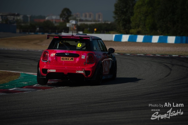 ND4_4857