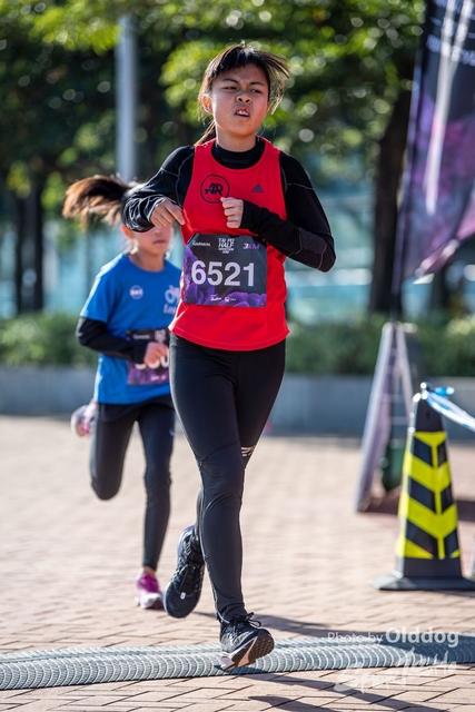 GarminHALF-100