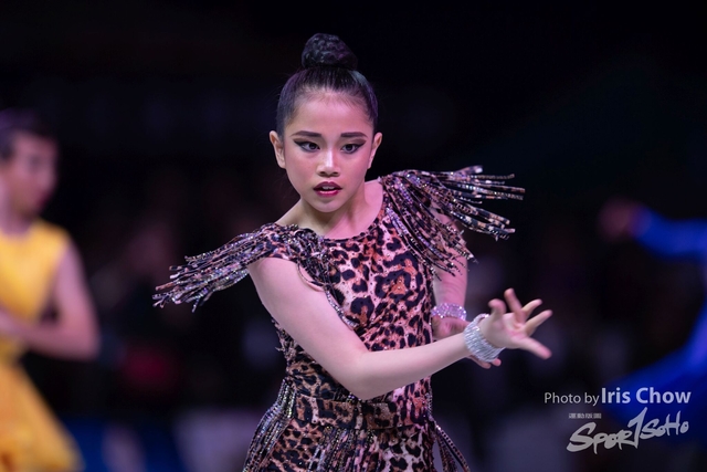 CYY_2744