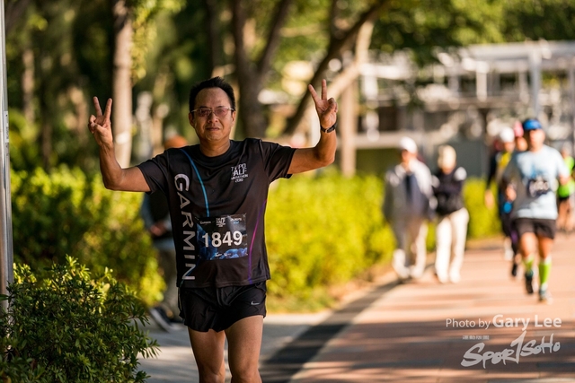 2019 Garmin 0493