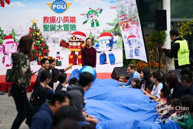 2019-12-15 Robocar Poli Christmas Adventure 0126