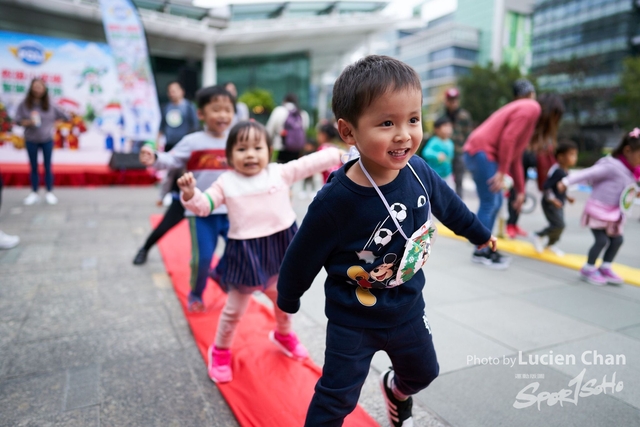 2019-12-15 Robocar Poli Christmas Adventure 0355