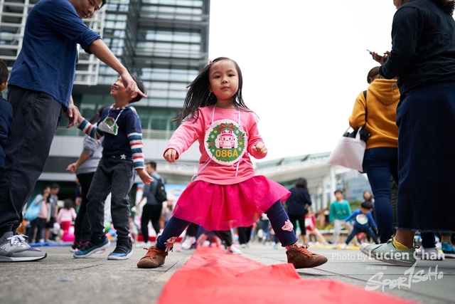 2019-12-15 Robocar Poli Christmas Adventure 0358