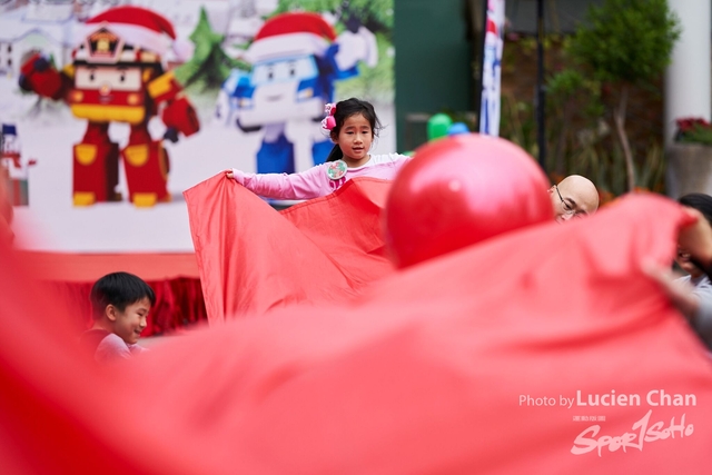 2019-12-15 Robocar Poli Christmas Adventure 0375