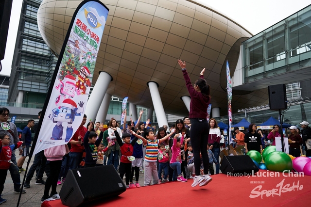 2019-12-15 Robocar Poli Christmas Adventure 0520