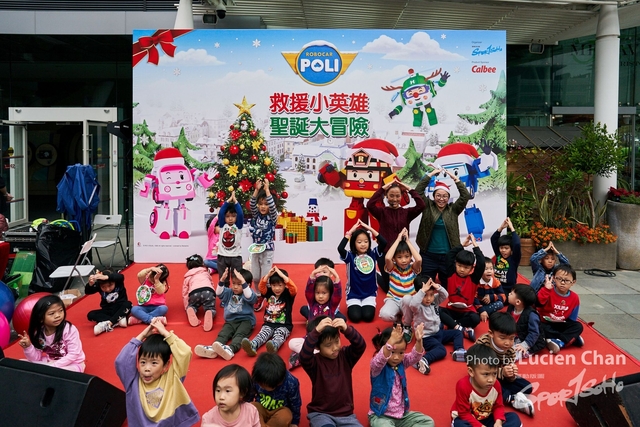 2019-12-15 Robocar Poli Christmas Adventure 0523