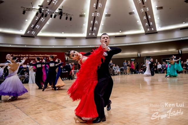20191225 Dance 1975
