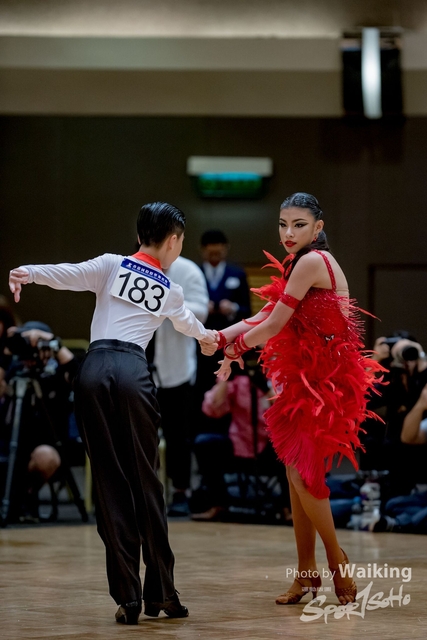 2019-12-25 Dance 0810