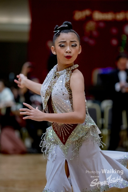 2019-12-25 Dance 0208