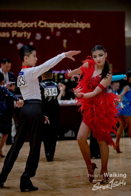 2019-12-25 Dance 0915
