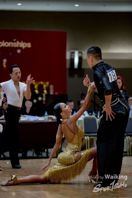 2019-12-25 Dance 0943