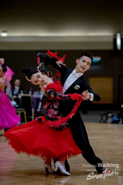 2019-12-25 Dance 1014