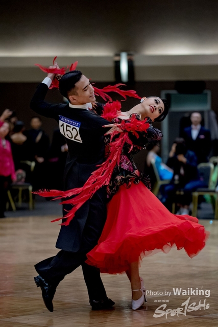 2019-12-25 Dance 1059
