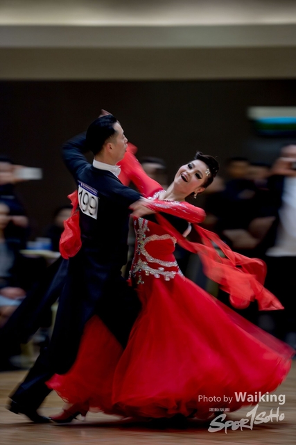 2019-12-25 Dance 1074