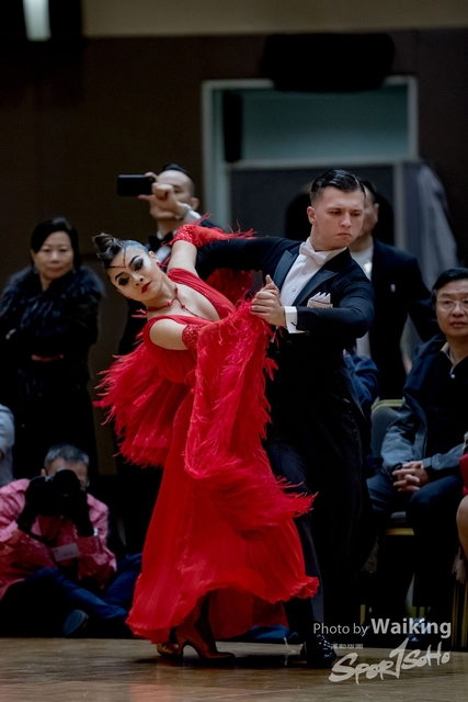 2019-12-25 Dance 1102