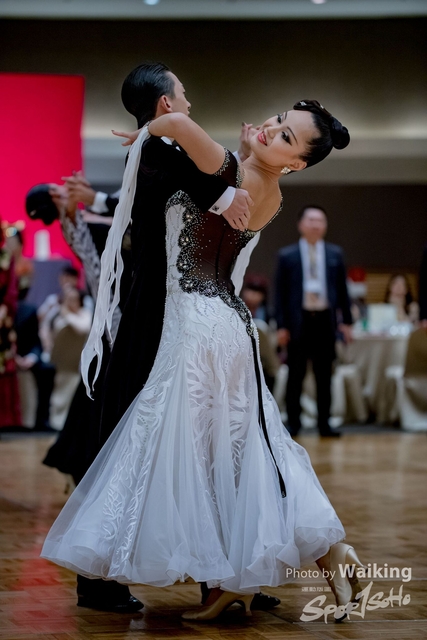 2019-12-25 Dance 1131