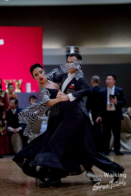 2019-12-25 Dance 1151