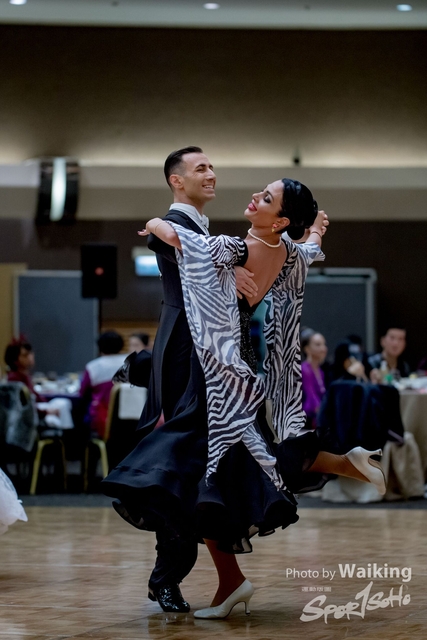 2019-12-25 Dance 1182