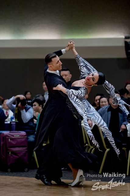 2019-12-25 Dance 1192