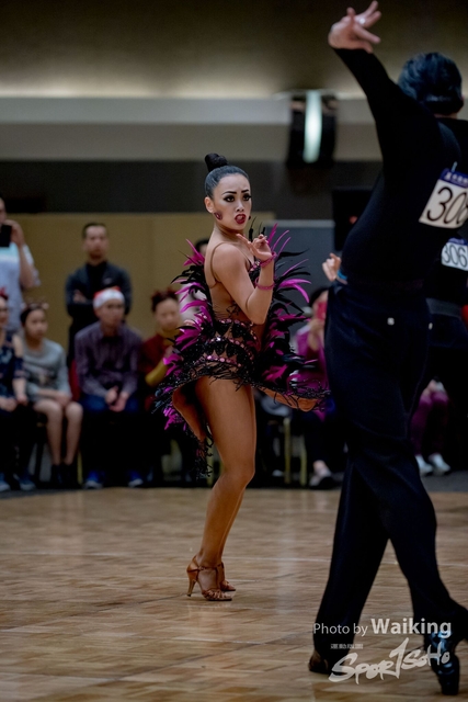 2019-12-25 Dance 1200