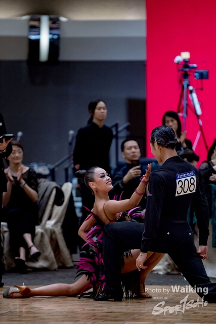 2019-12-25 Dance 1242