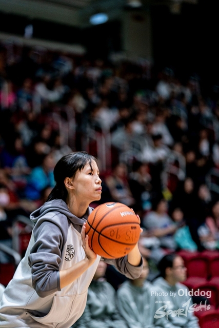 200115Basketball-75