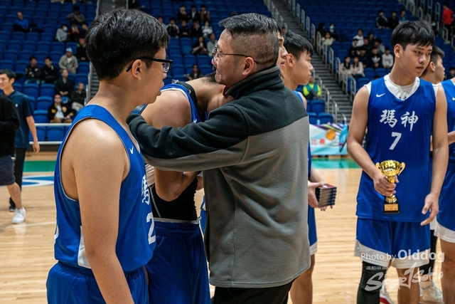 200117Basketball-8