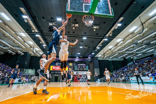200117Basketball-62