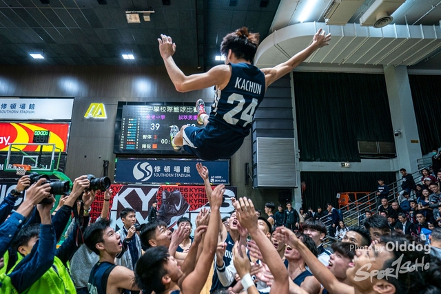 200117Basketball-74