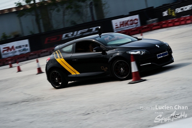 20-04-26_Megane7th_001240