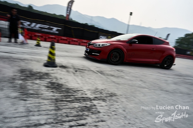 20-04-26_Megane7th_001441