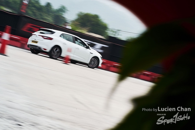 20-04-26_Megane7th_002060
