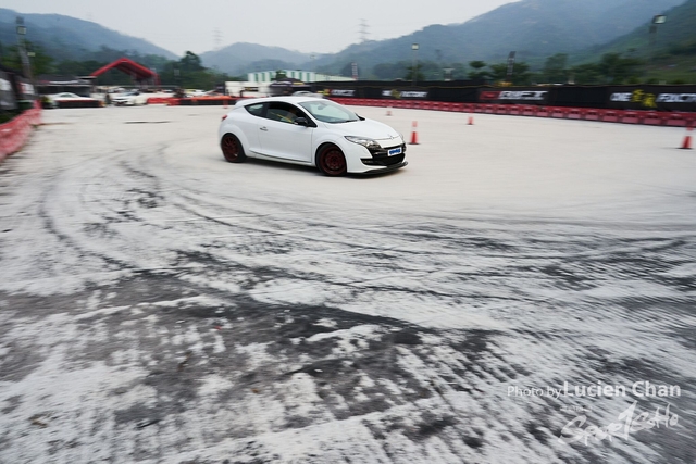 20-04-26_Megane7th_002353