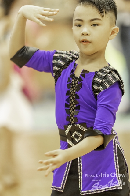 CYY_1195