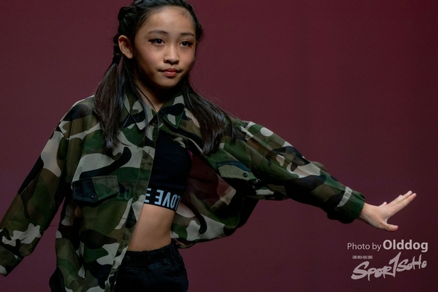 SoloDance-706