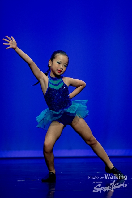 2020-10-18 Solo Dance 1700