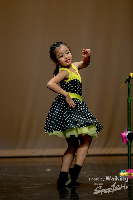 2020-10-18 Solo Dance 1727
