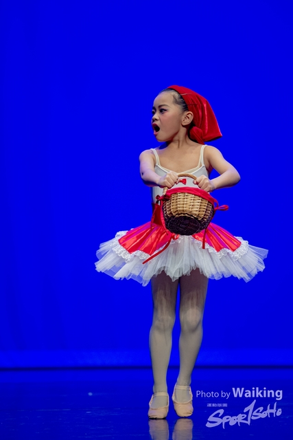 2020-10-18 Solo Dance 0199