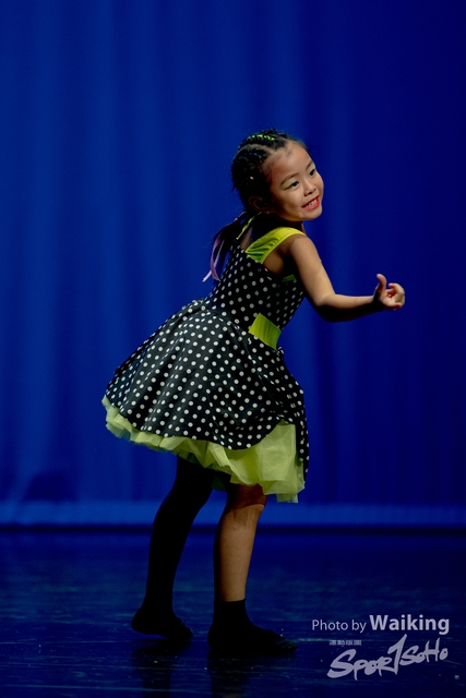 2020-10-18 Solo Dance 1733