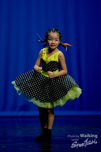 2020-10-18 Solo Dance 1734