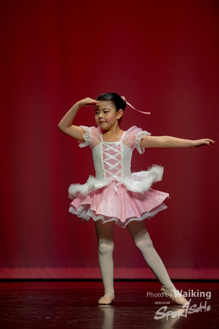 2020-10-18 Solo Dance 0218