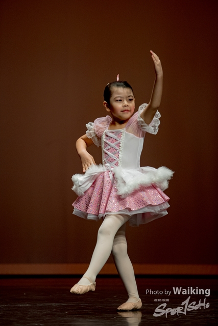 2020-10-18 Solo Dance 0219