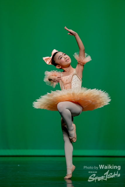 2020-10-18 Solo Dance 0229