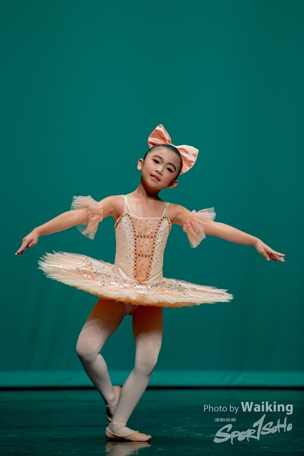 2020-10-18 Solo Dance 0232