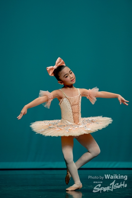 2020-10-18 Solo Dance 0233