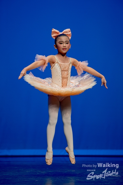 2020-10-18 Solo Dance 0238